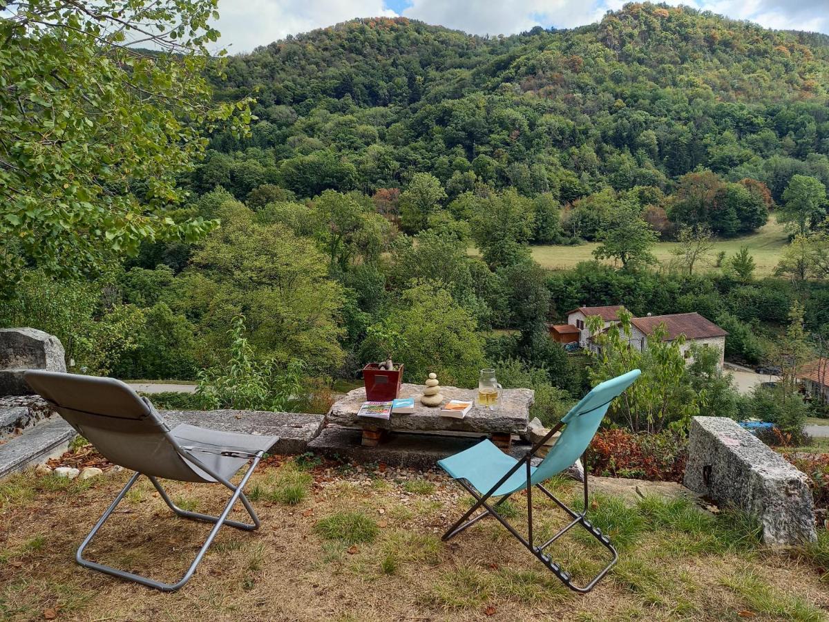 La Vie Du Bief Bed and Breakfast Bolozon Eksteriør billede